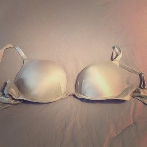Push up bra by VS 38b